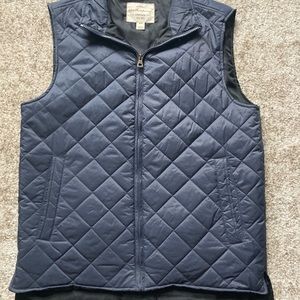 Pristine condition!  Weatherproof Vintage Vest (M). Smoke free home!!   Great!